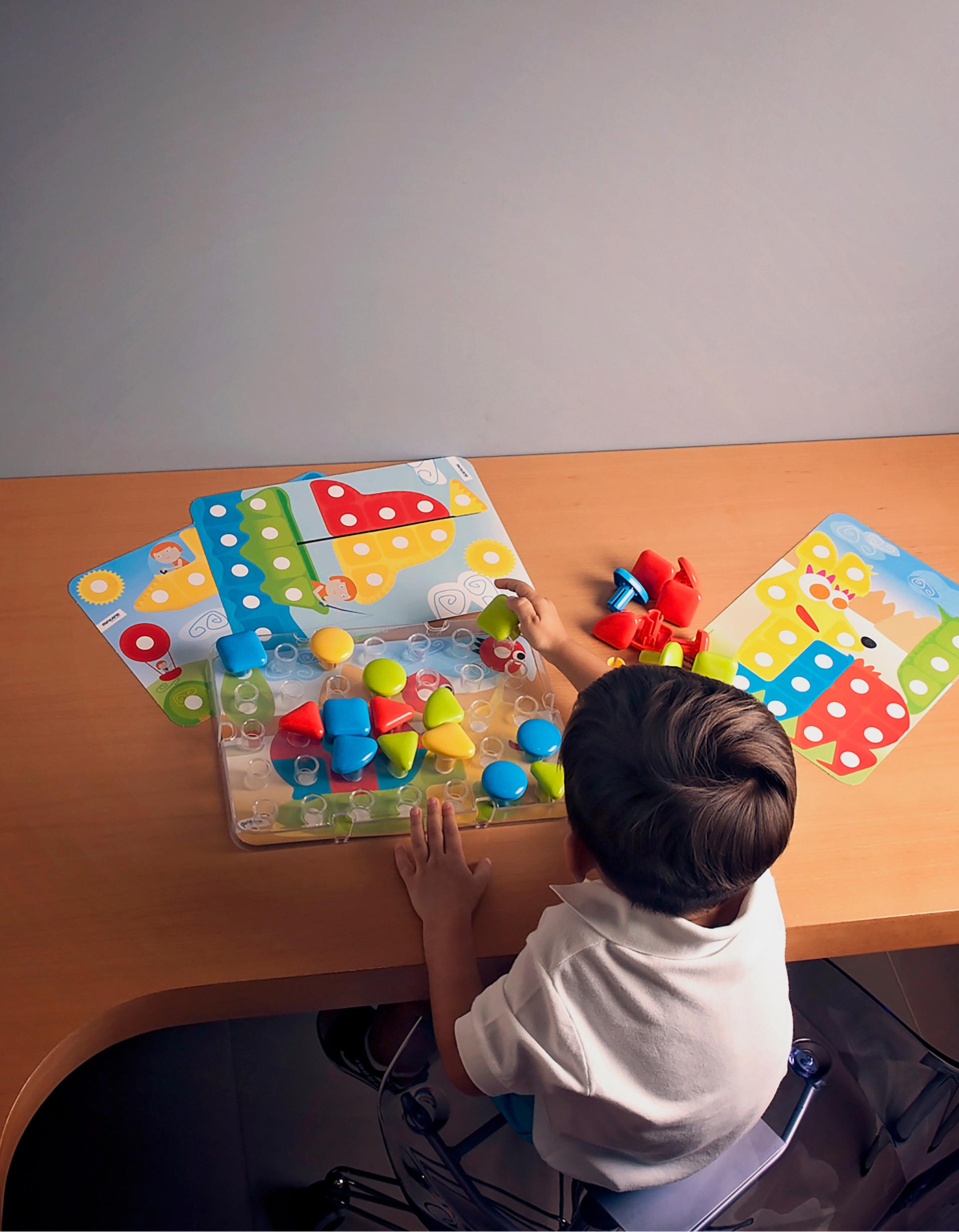 Super Plateau de jeu 24m+ Miniland 32 pçs