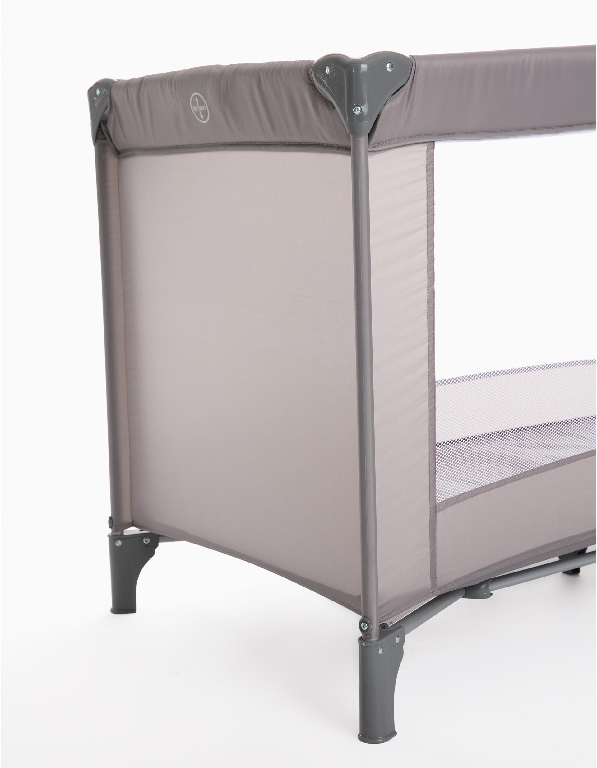 Nappy Travel Cot by Zy Baby