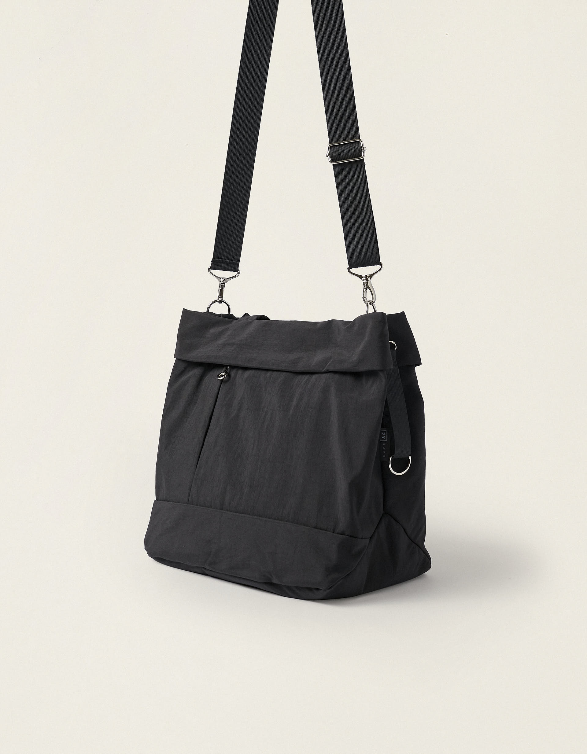 Urban Black Zy Safe Walking Bag