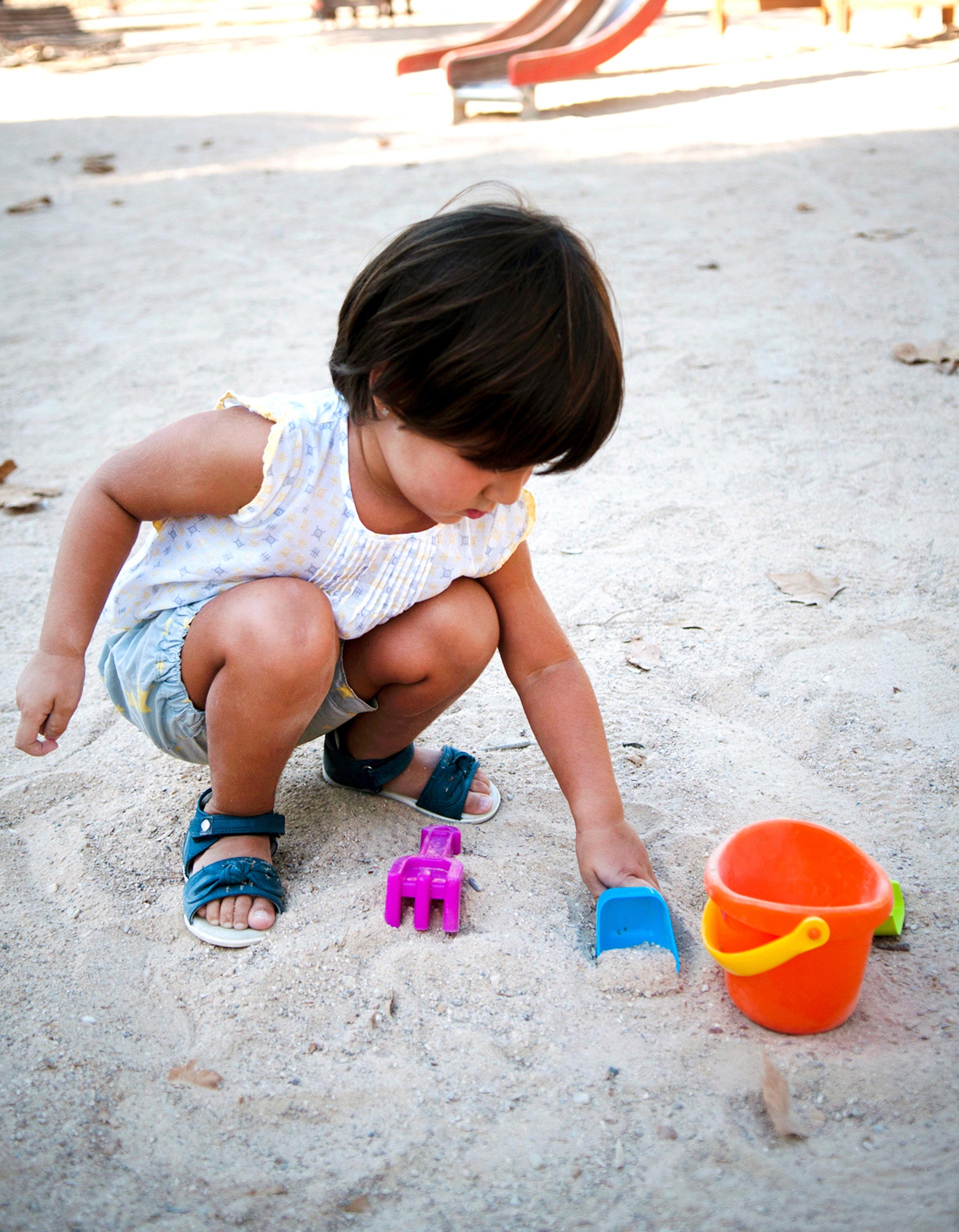 Pack Balde, Pás e Ancinho Miniland 18M+