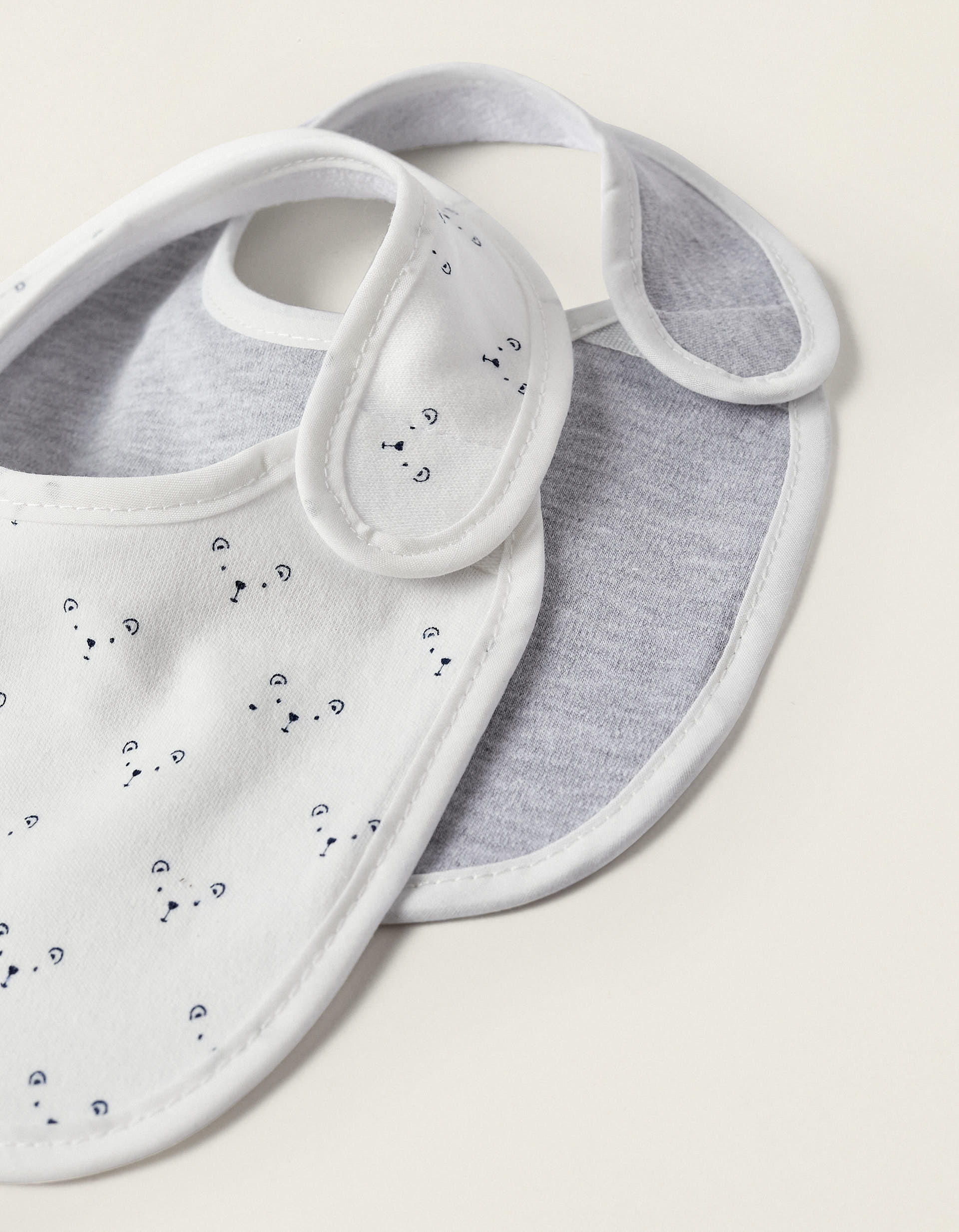 2 Gray/White Newborn Bibs Zy Baby