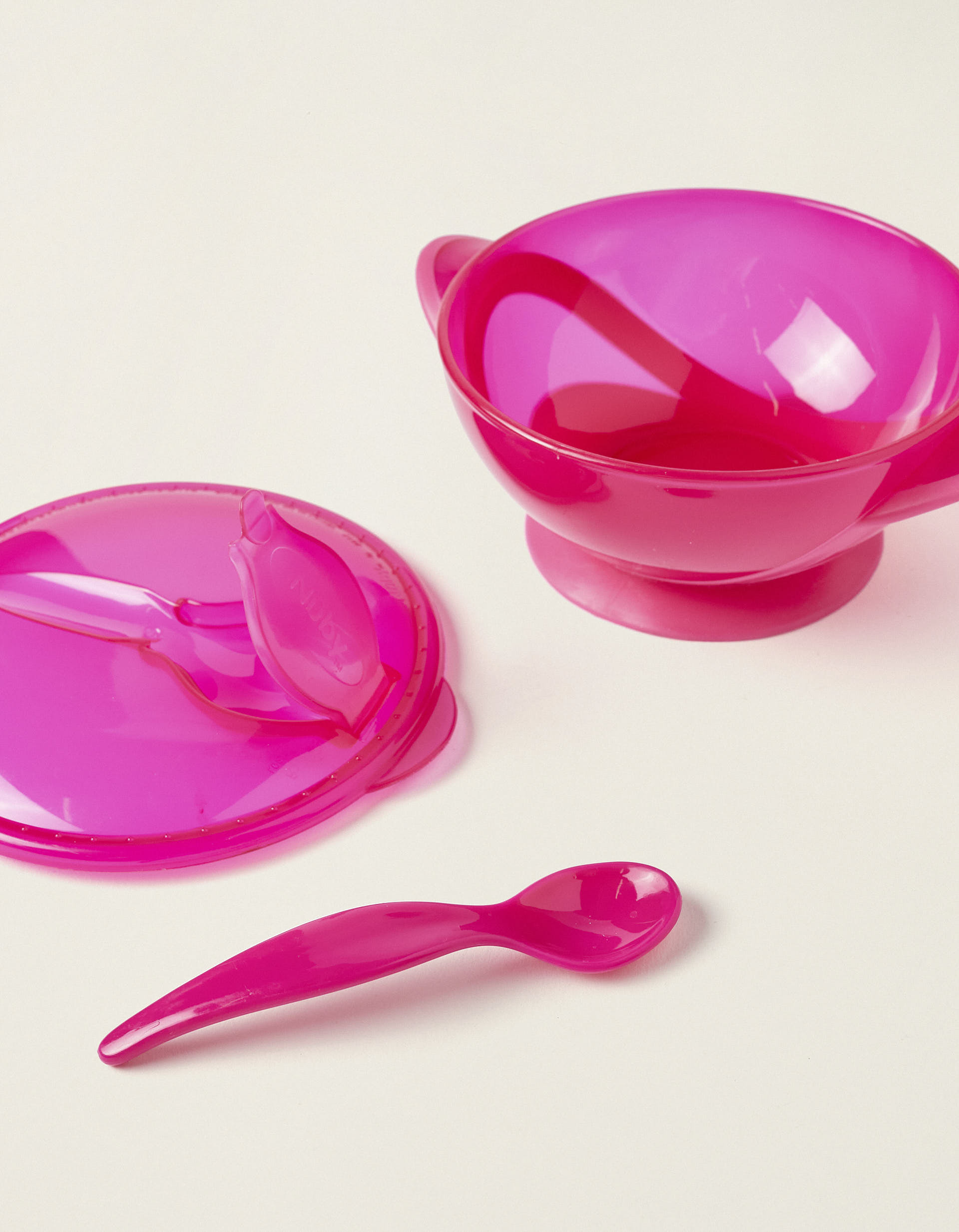 Pack De Tigela Com Ventosa e Tampa + Colher Pink Nuby 6M+
