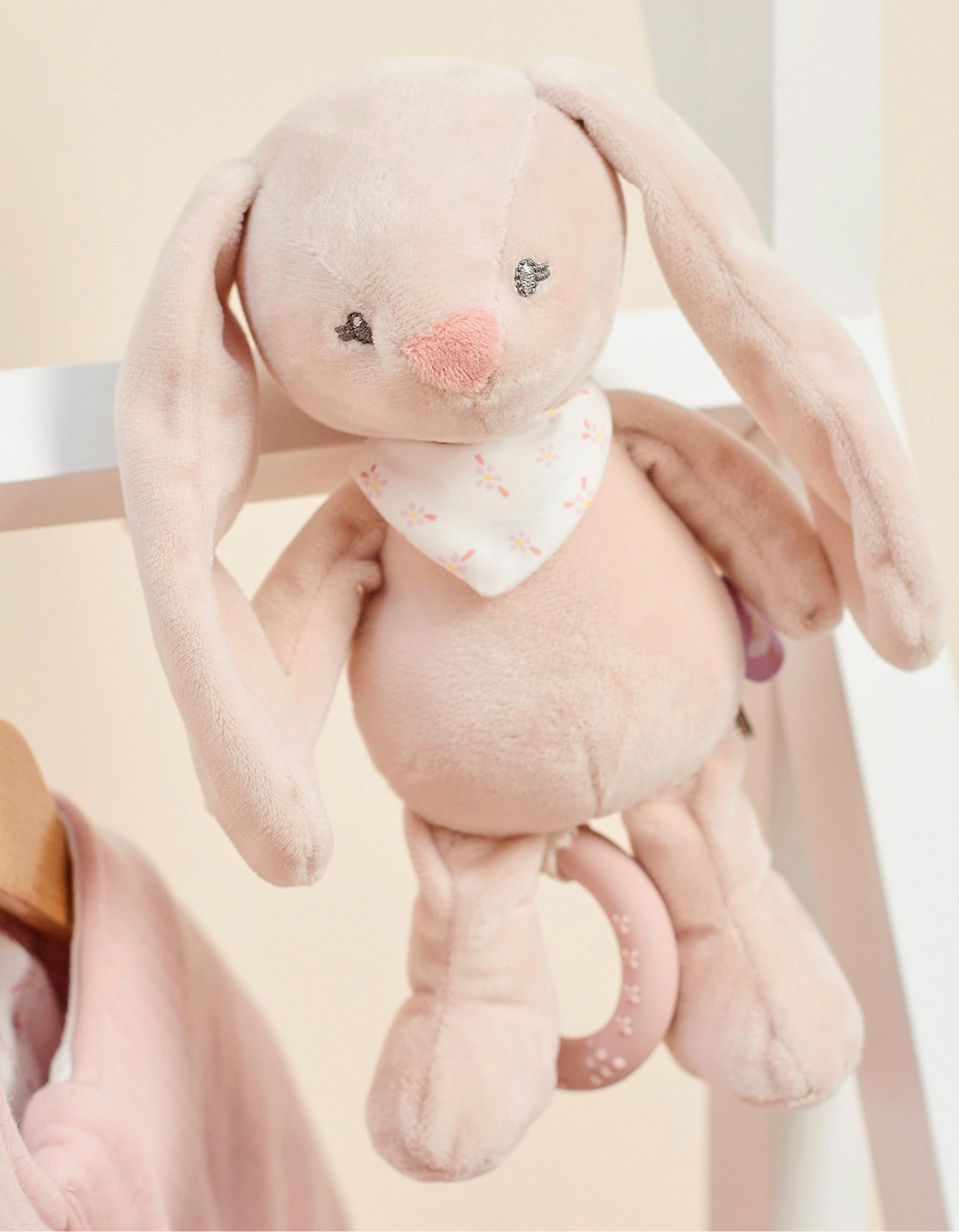 Mini Peluche Musical Pomme Le Lapin Nattou 23Cm 0M+