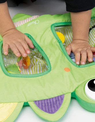 Tapete De Atividade Sensorial Com Água Croc Chicco 6M+