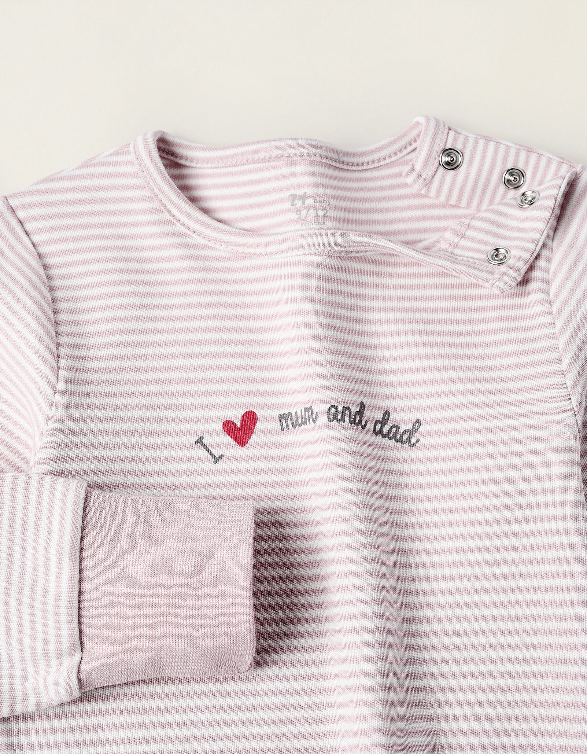 Sleepsuit + bib for Baby Girls 'Mum & Dad', Pink