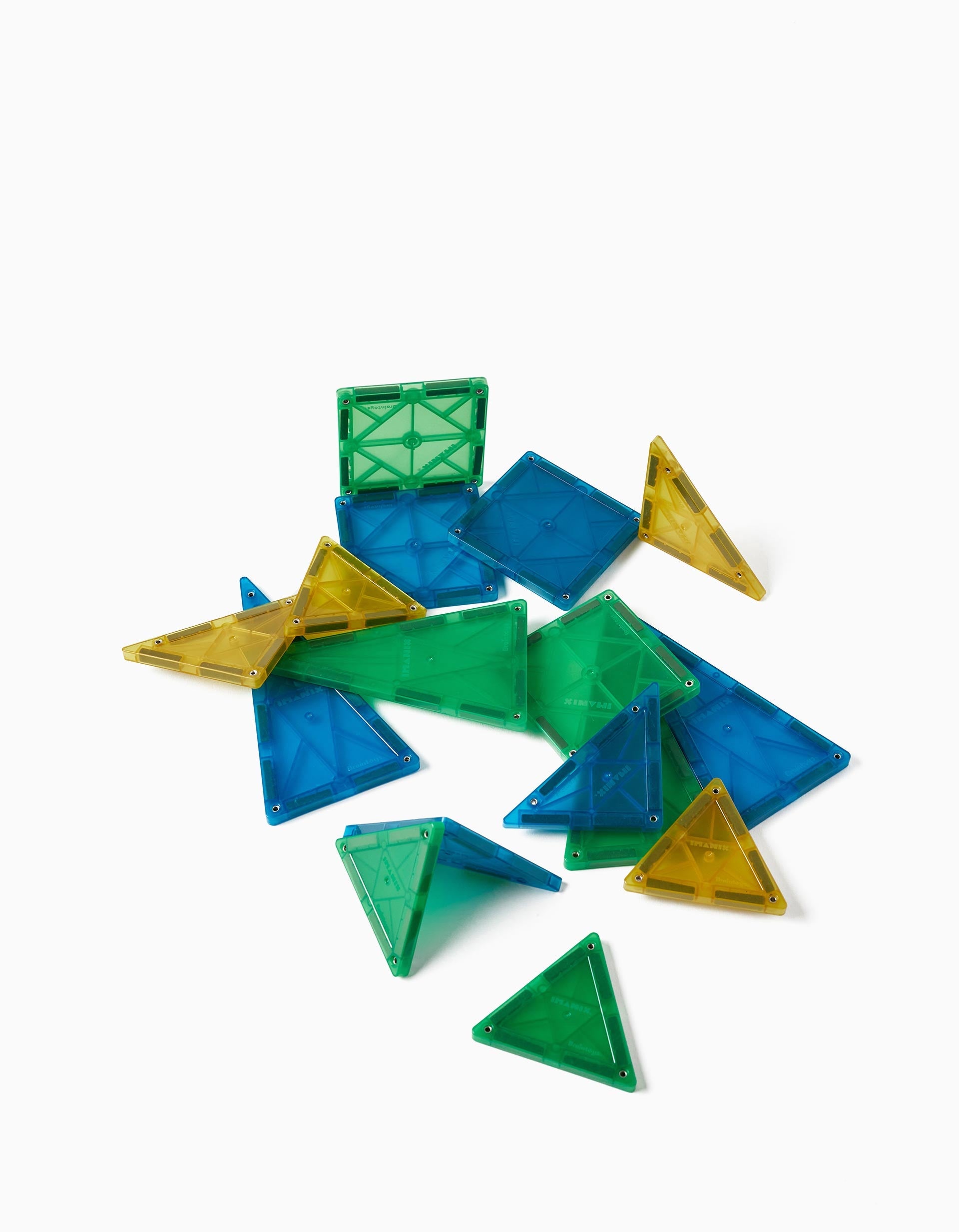 Peças Magnéticas Imanix Brilha no Escuro 16Pcs 3A+