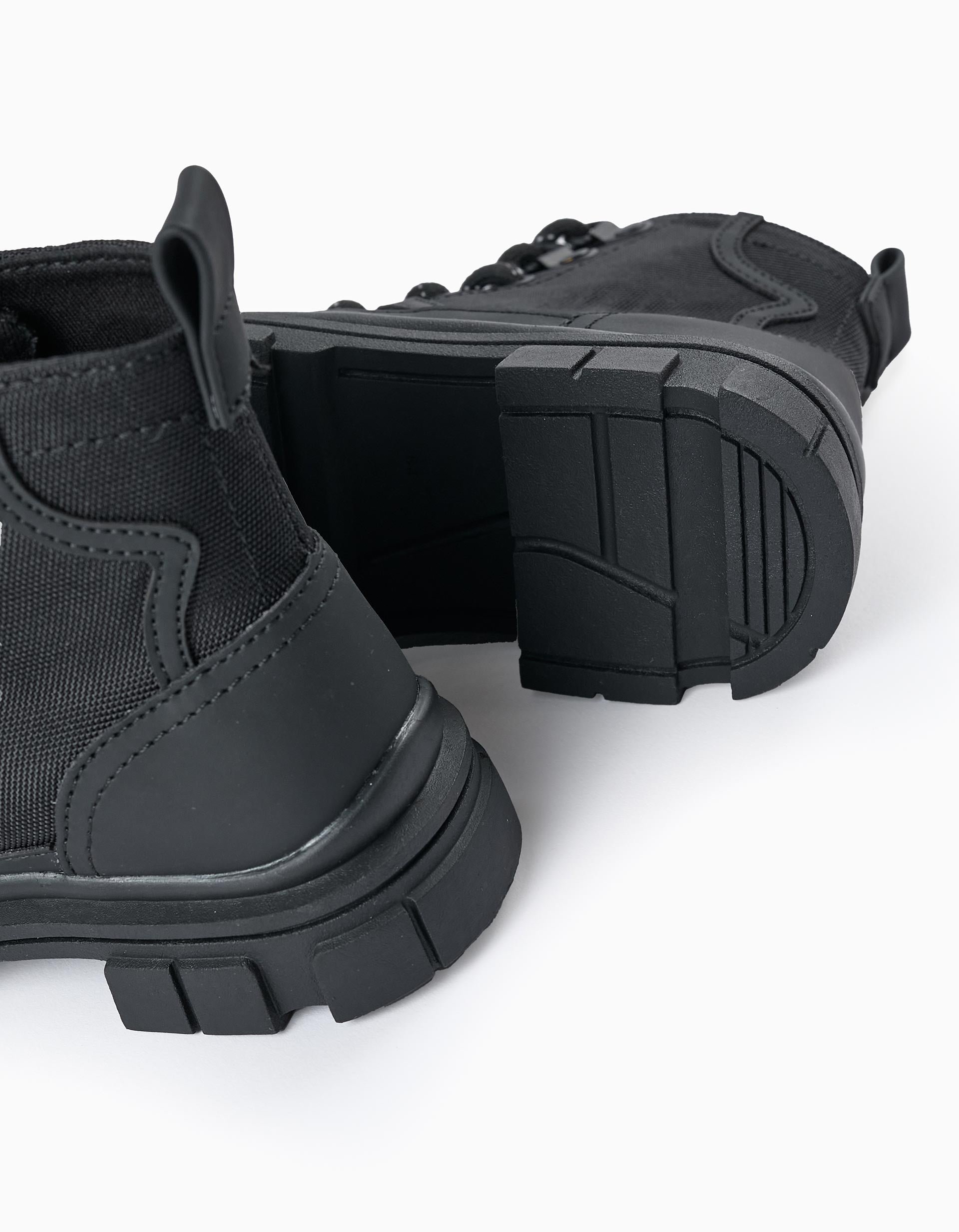 Trainers-Boots for Boys, Black