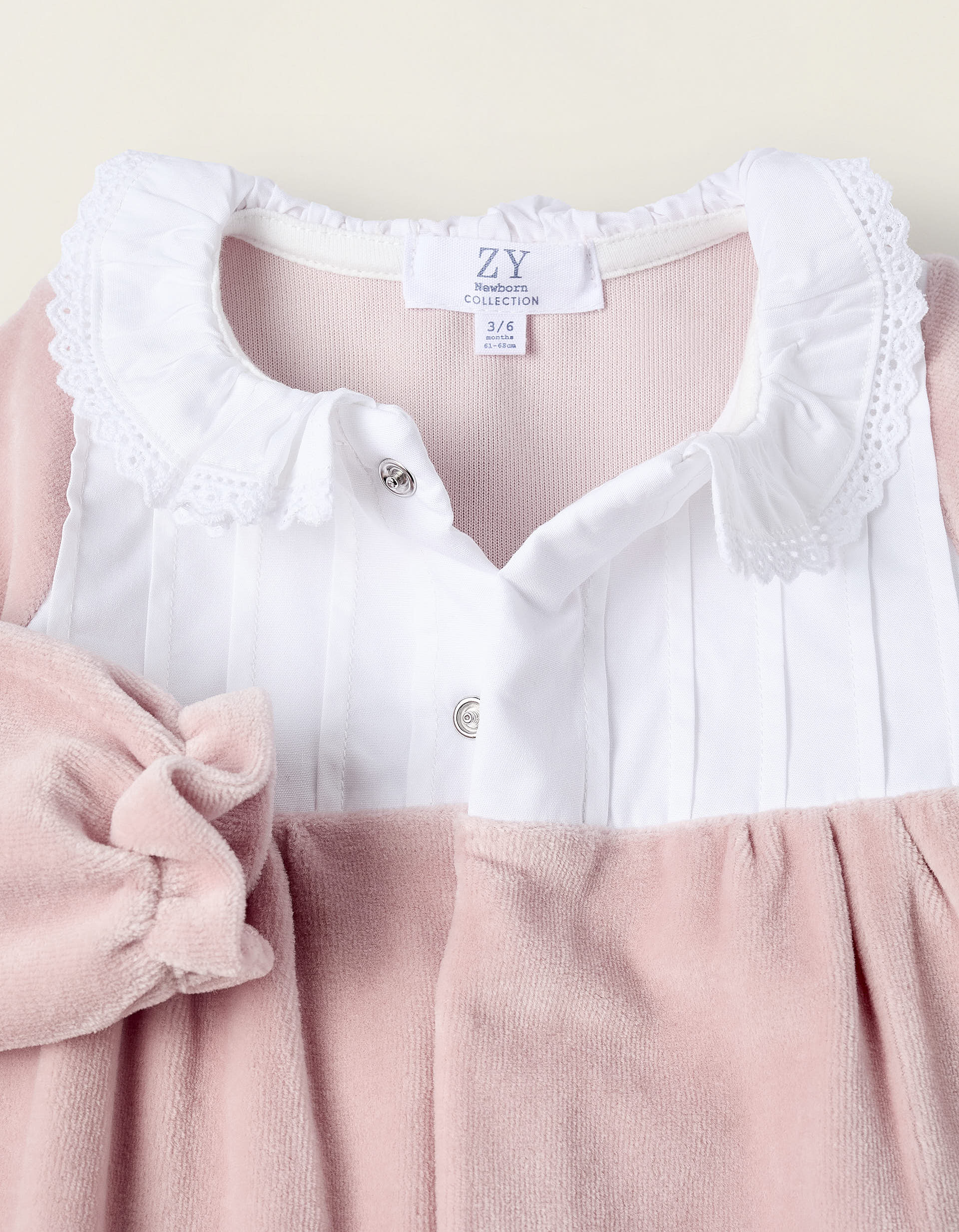 Velours Sleepsuit with Frills and Broderie Anglaise for Newborn Girls, pink