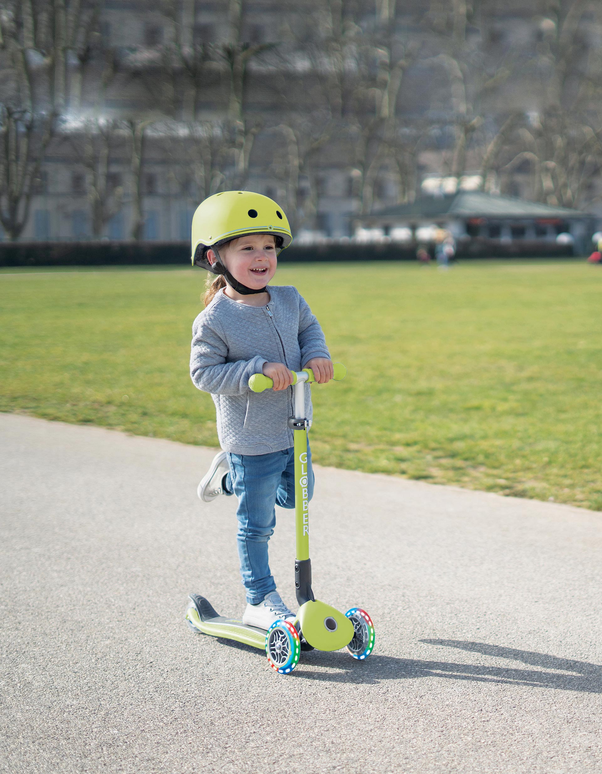 Trotinete Primo Foldable Globber 3A+,  Lime