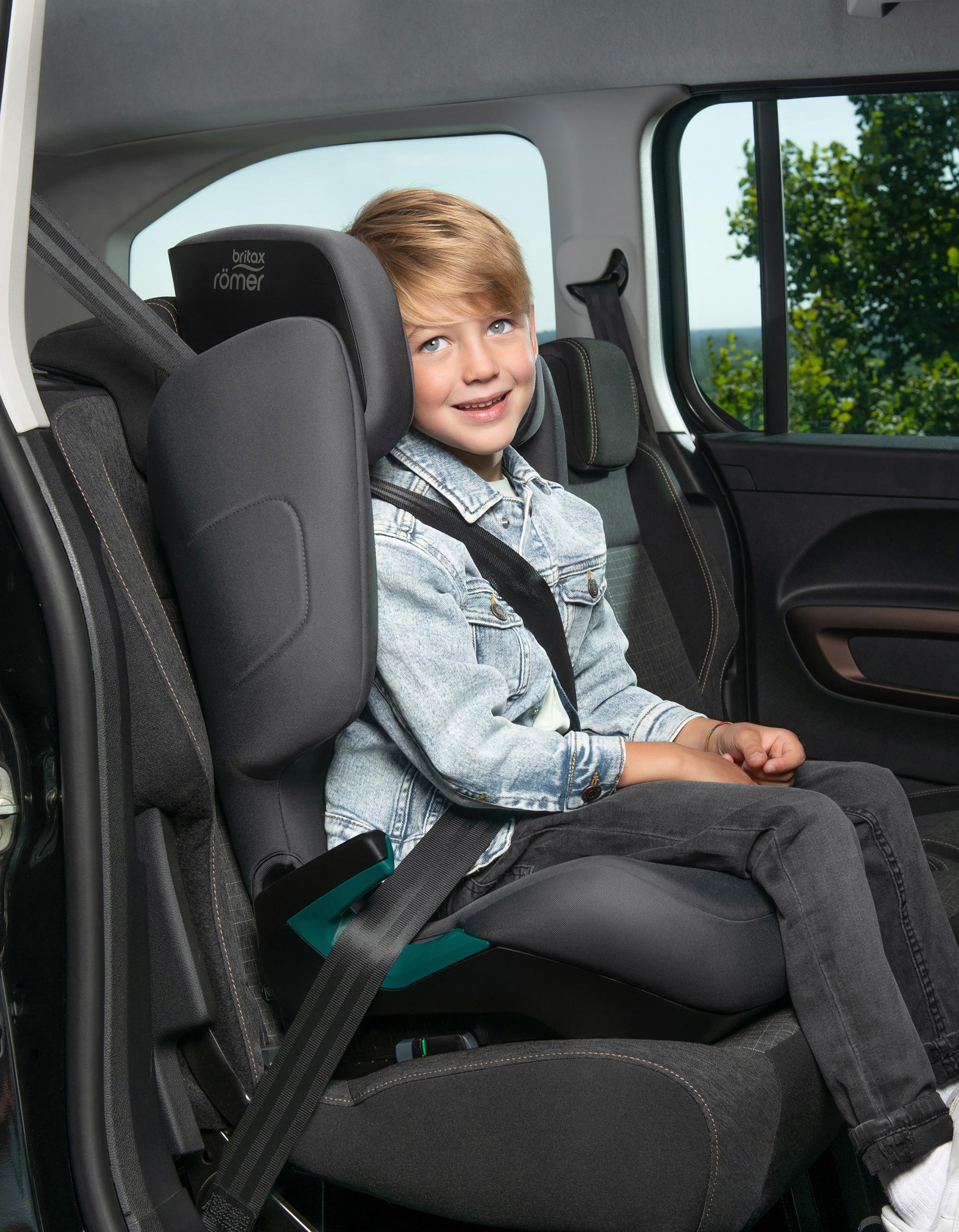 Cadeira Auto Britax Römer Discovery Plus 2, Midnight Grey